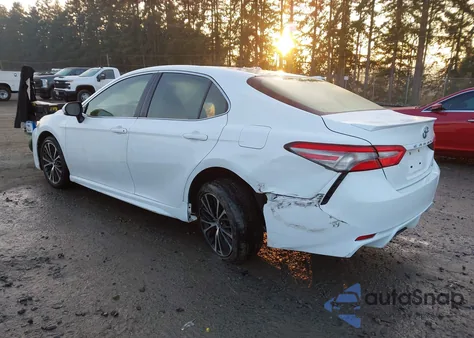 2018 Toyota Camry Se z USA, uszkodzony, nr VIN JTNB11HK3J3010955